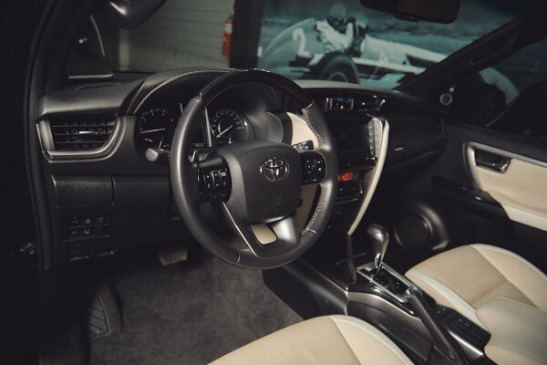 Toyota SW4 2.8 DIAMOND 4X4 7As At - Imagen 10
