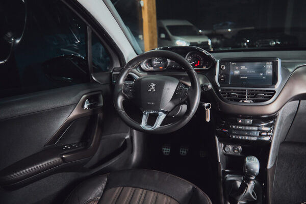 Peugeot 2008 1.6 Thp Sport - Imagen 8