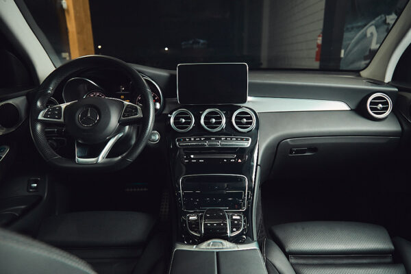 Mercedes-Benz Clase GLC 2.0 Glc250 300 4matic Atomático - Imagen 9