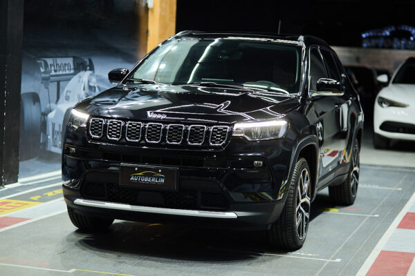 Jeep Compass 1.3 T270 Limited 4X2 At6 - Imagen 4