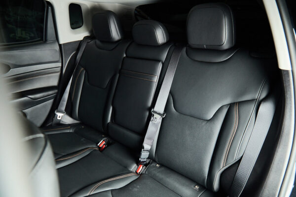 Jeep Compass 1.3 T270 Limited 4X2 At6 - Imagen 7
