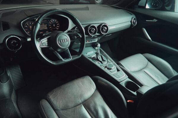 Audi TT Coupe 2.0 T Fsi 230cv - Imagen 10