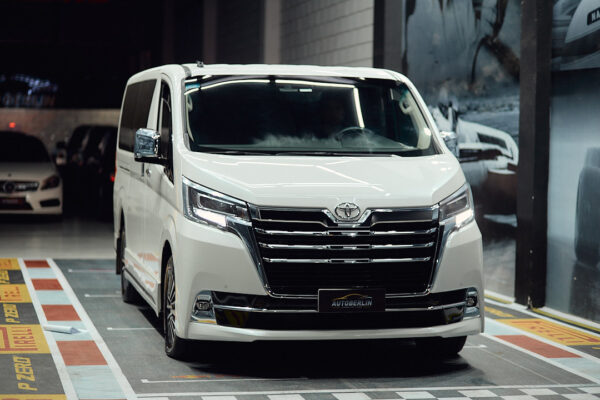 Toyota Hiace 2.8 Tdi Wagon 6at 10a - Imagen 7