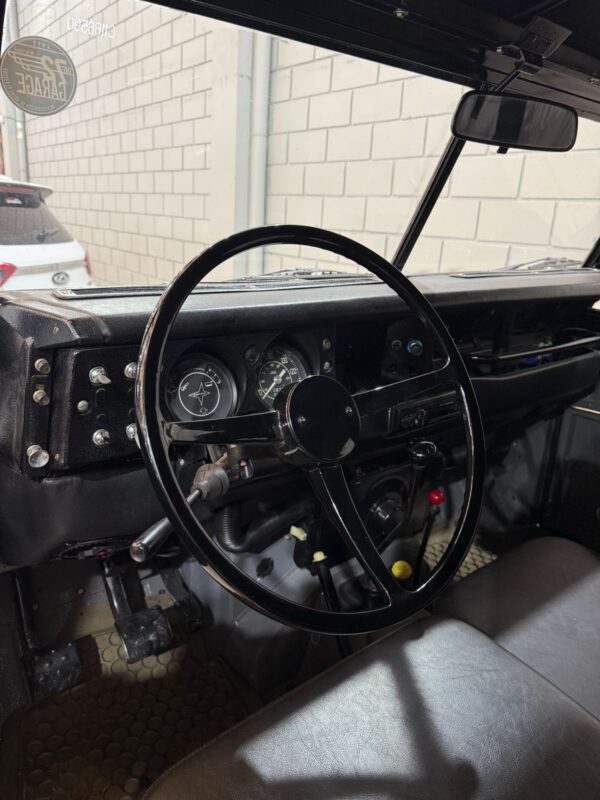 Land Rover Defender Santana 1981 - Imagen 9