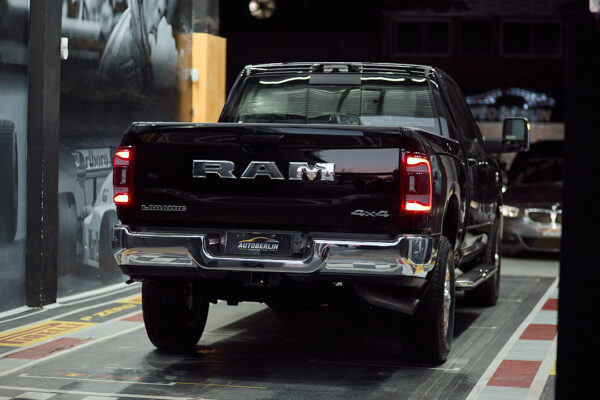 RAM 2500 6.7 Laramie At6 350Cv 4X4 - Imagen 12