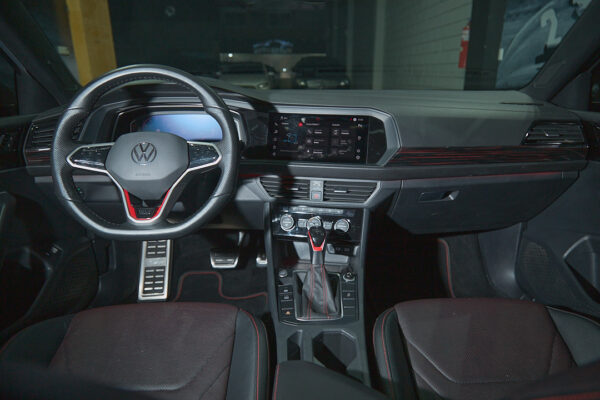 Volkswagen Vento 2.0 Tsi Gli 211cv App Connect + Nav - Imagen 7