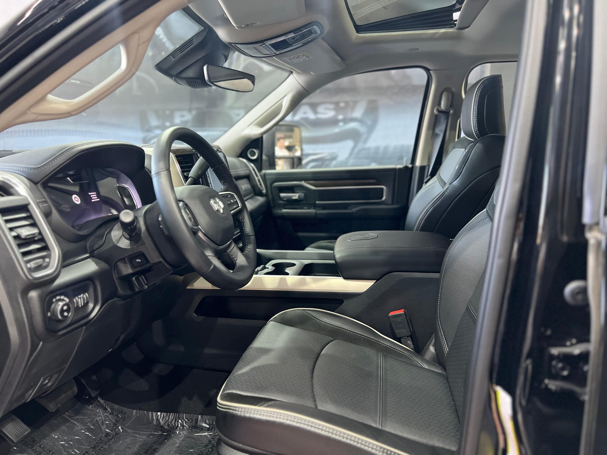 RAM 2500 6.7 Laramie At6 350Cv 4X4 - Imagen 7