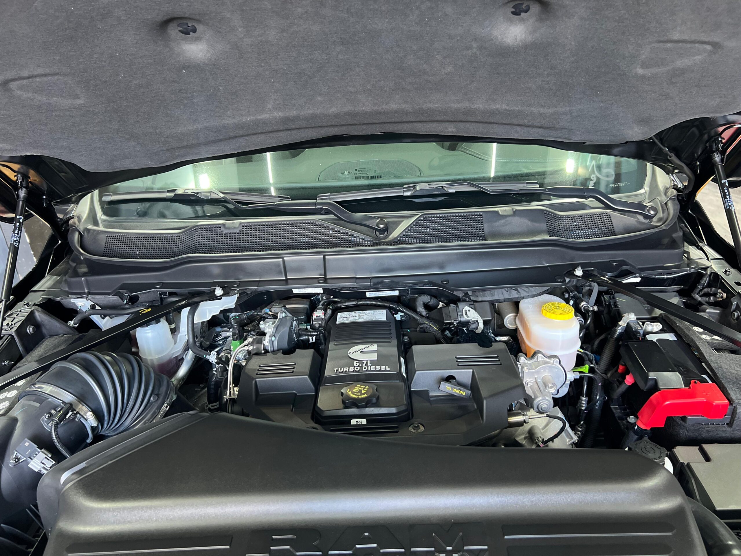 RAM 2500 6.7 Laramie At6 350Cv 4X4 - Imagen 13