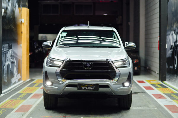 Toyota Hilux Pick-Up 2.8 Cd Srx 177cv 4x4 At - Imagen 8