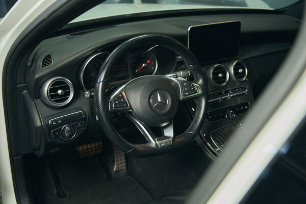 Mercedes-Benz Clase C 3.0 C400 Amg-line 333cv - Imagen 3