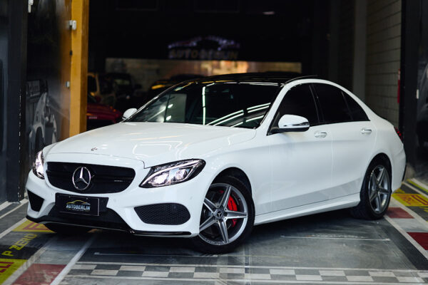 Mercedes-Benz Clase C 3.0 C400 Amg-line 333cv