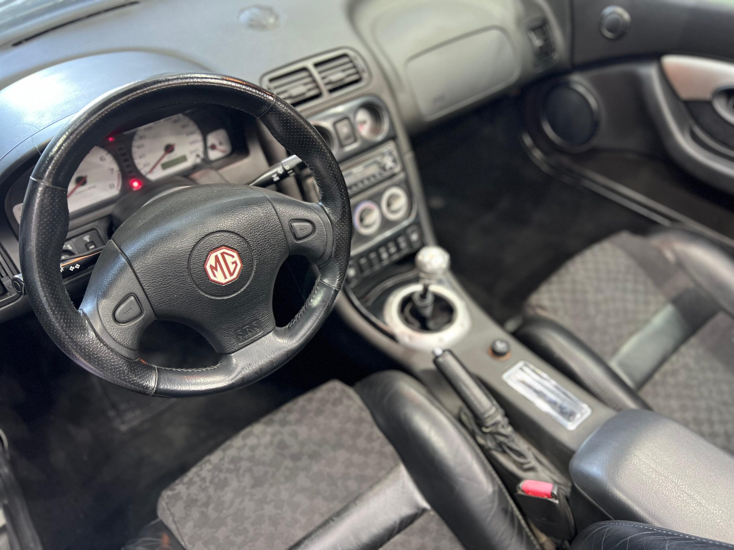 Mg Mgf 1.8 2000 - Imagen 7