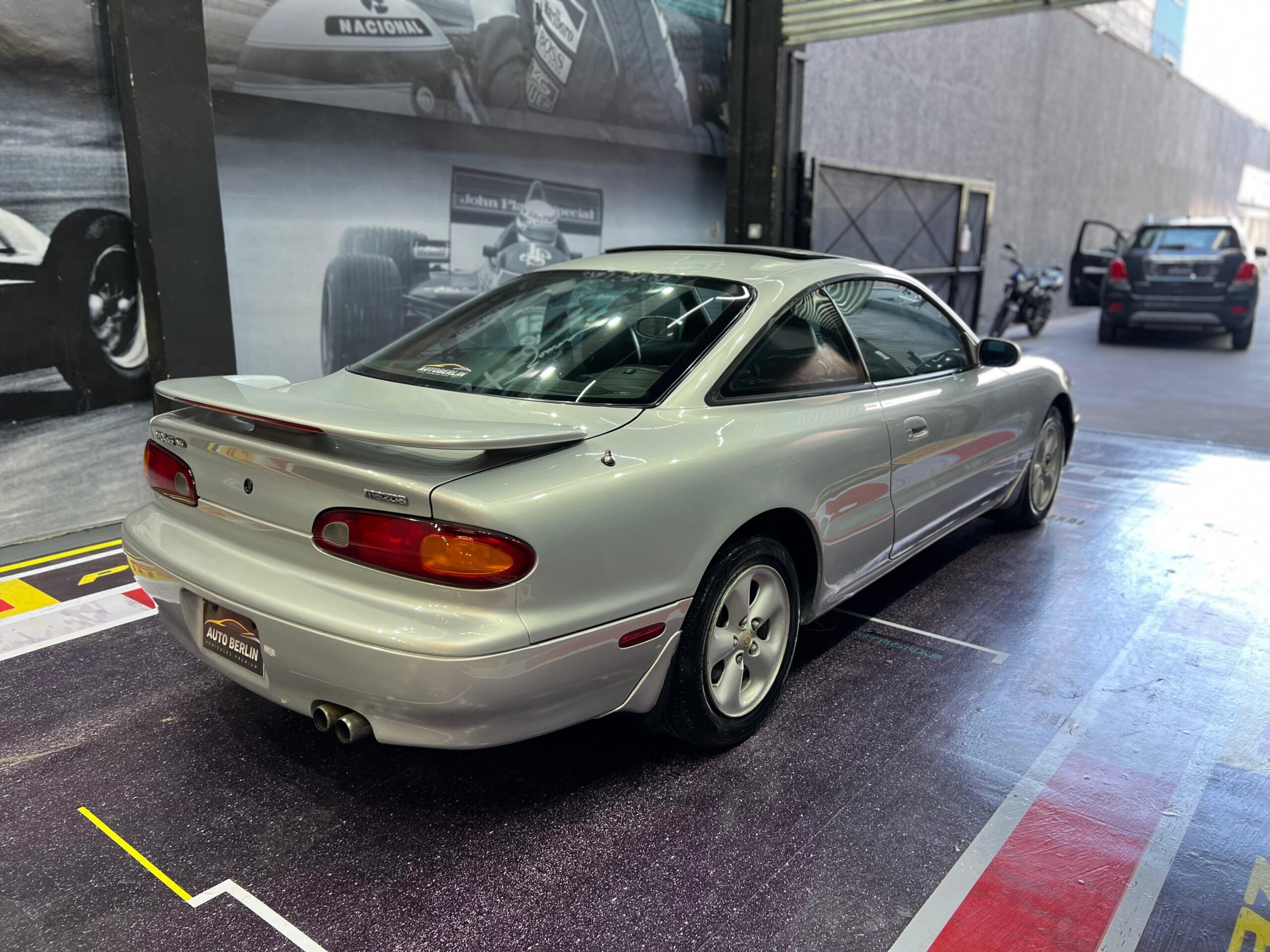 Mazda MX6 2.0 Coupe - Imagen 5