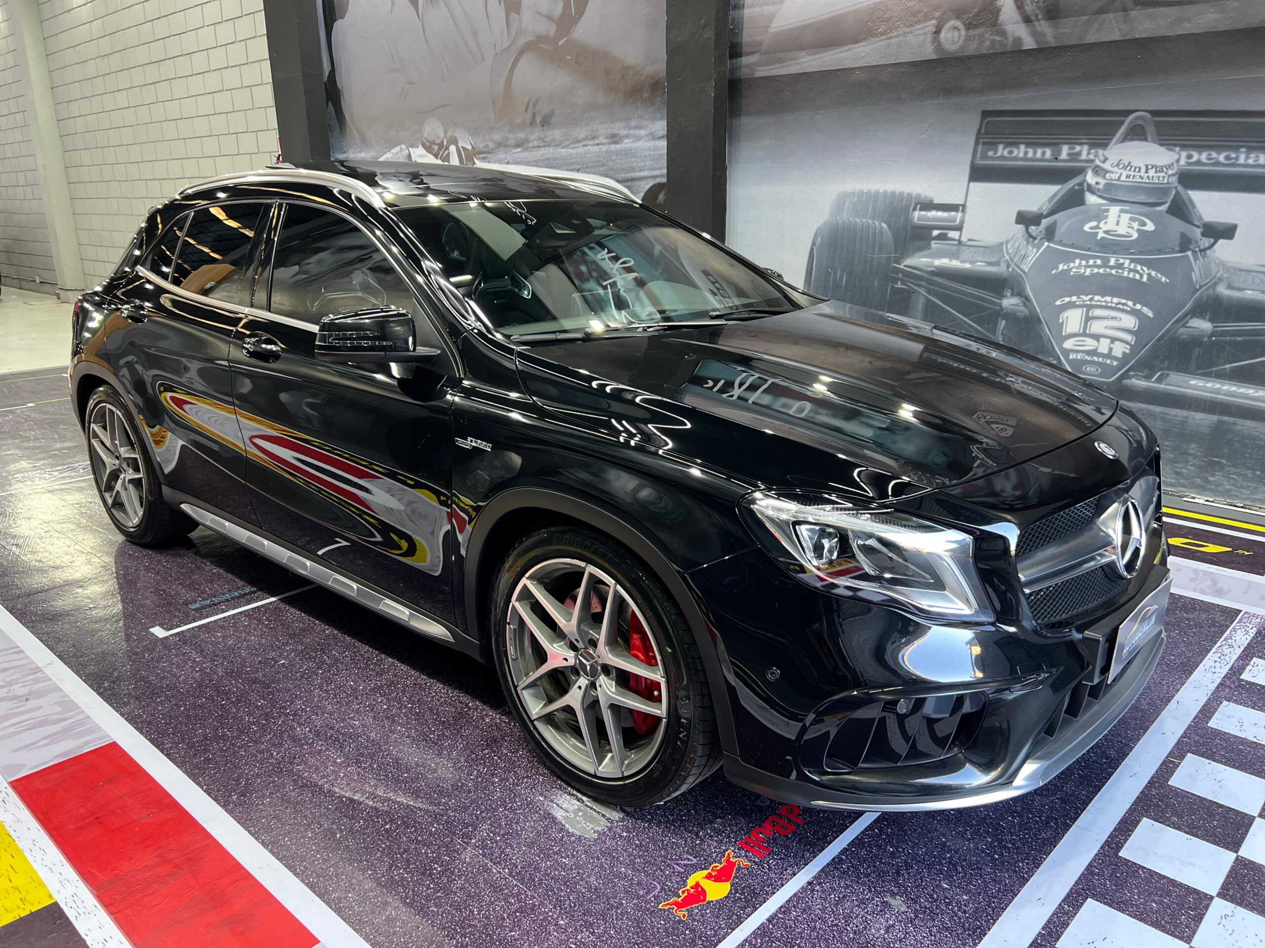 Mercedes-Benz Clase GLA 2.0 Gla45 Amg 381cv - Imagen 3