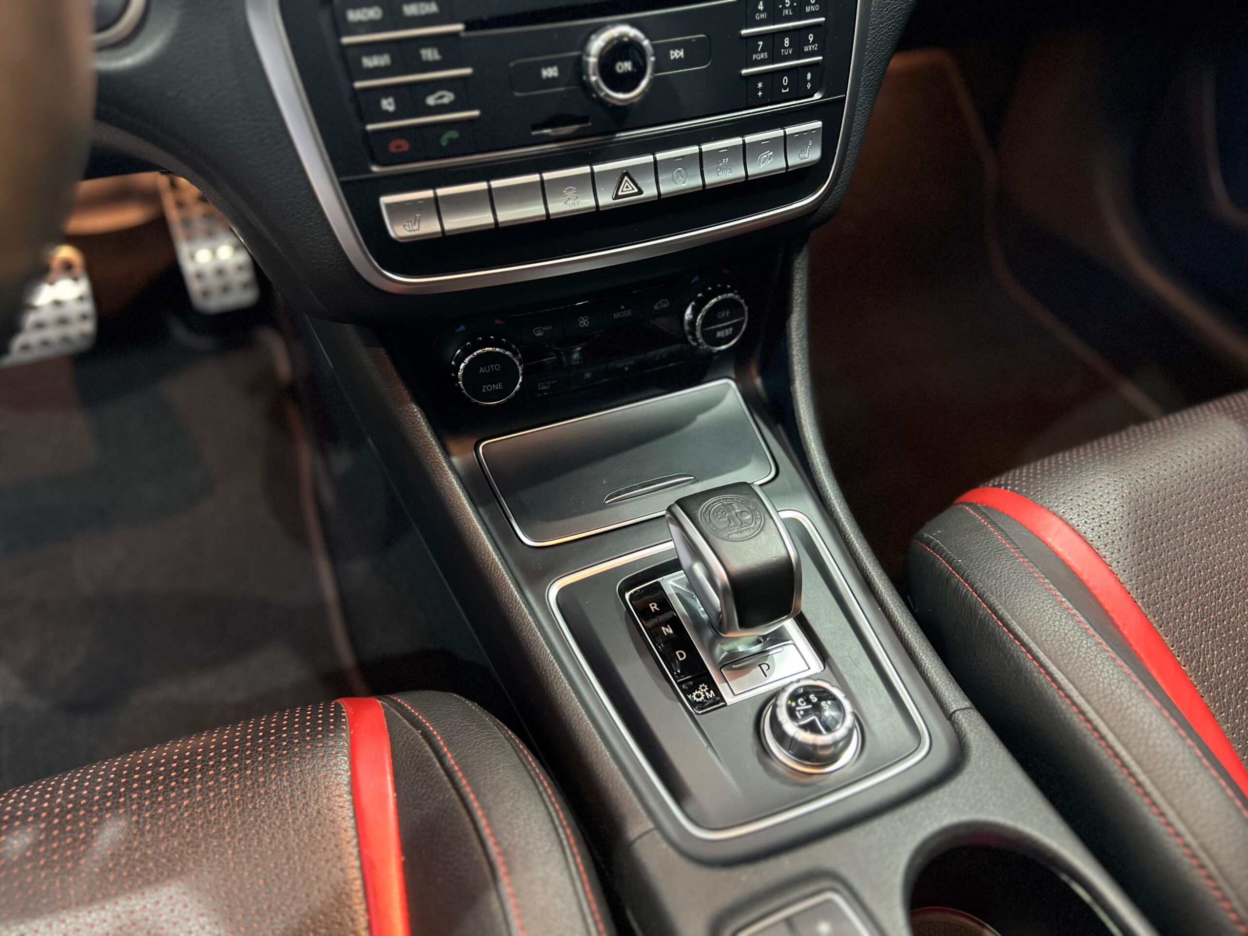 Mercedes-Benz Clase GLA 2.0 Gla45 Amg 381cv - Imagen 13