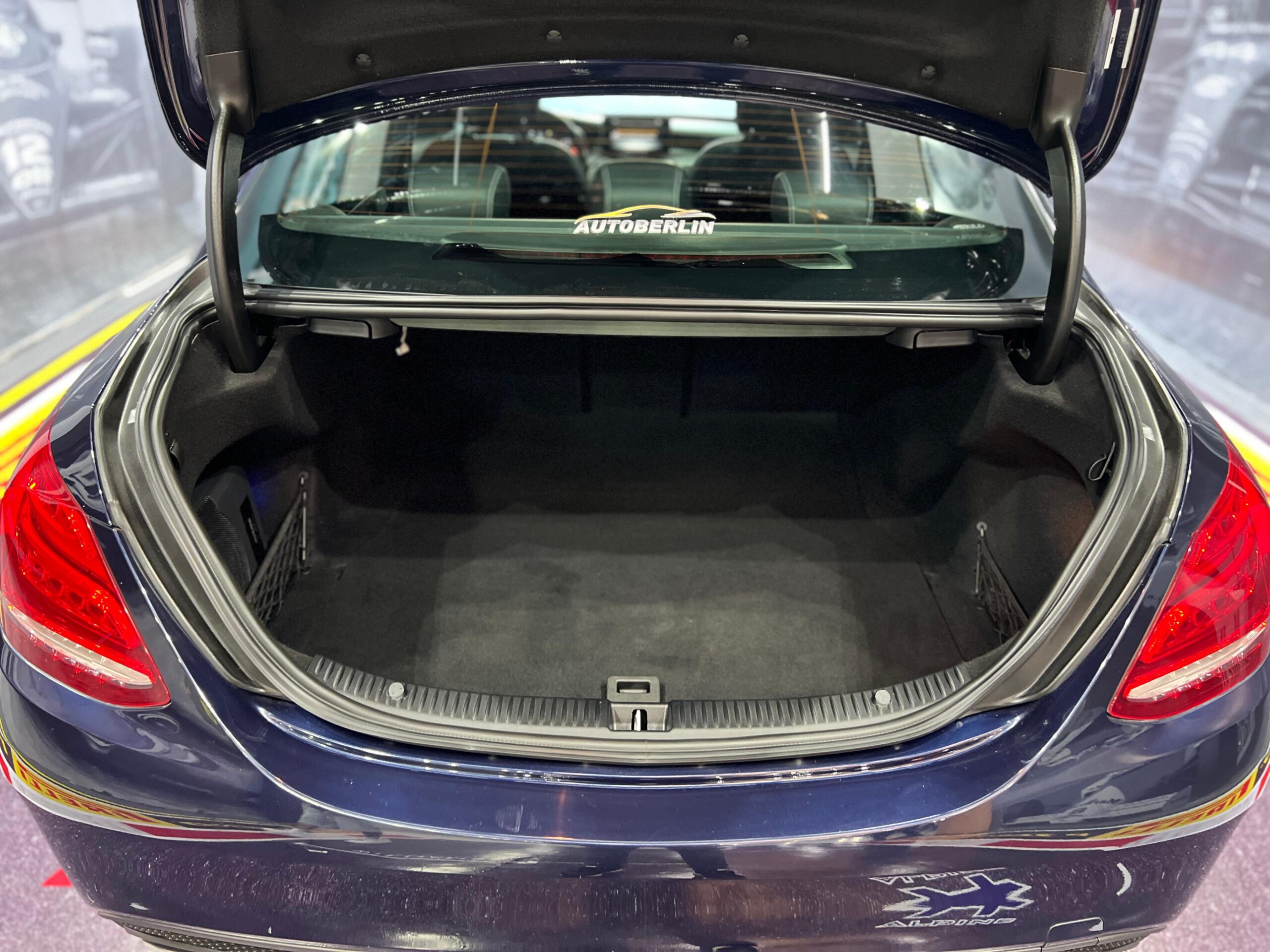 Mercedes-Benz Clase C 3.0 C400 Amg-line 333cv - Imagen 7