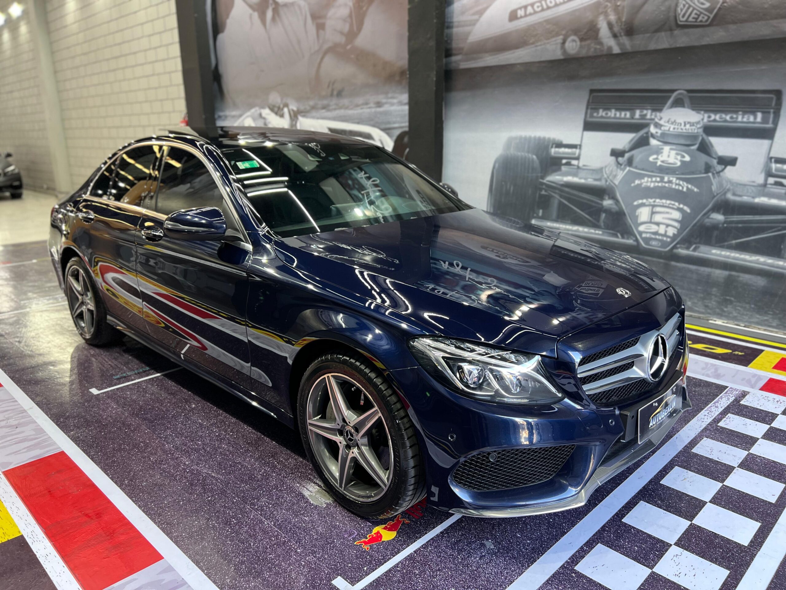 Mercedes-Benz Clase C 3.0 C400 Amg-line 333cv - Imagen 8