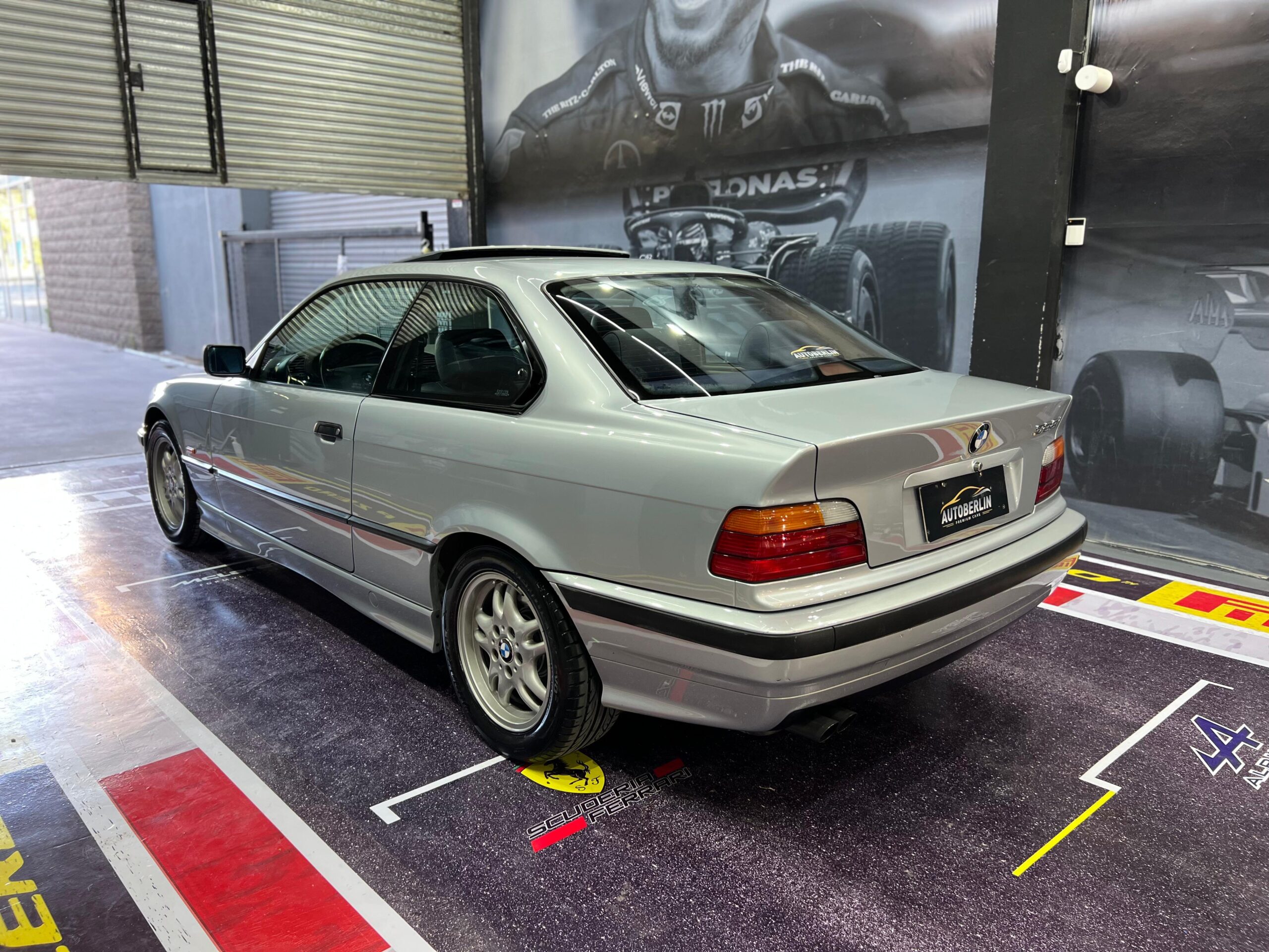 BMW Serie 3 2.0 328i Coupe - Imagen 4
