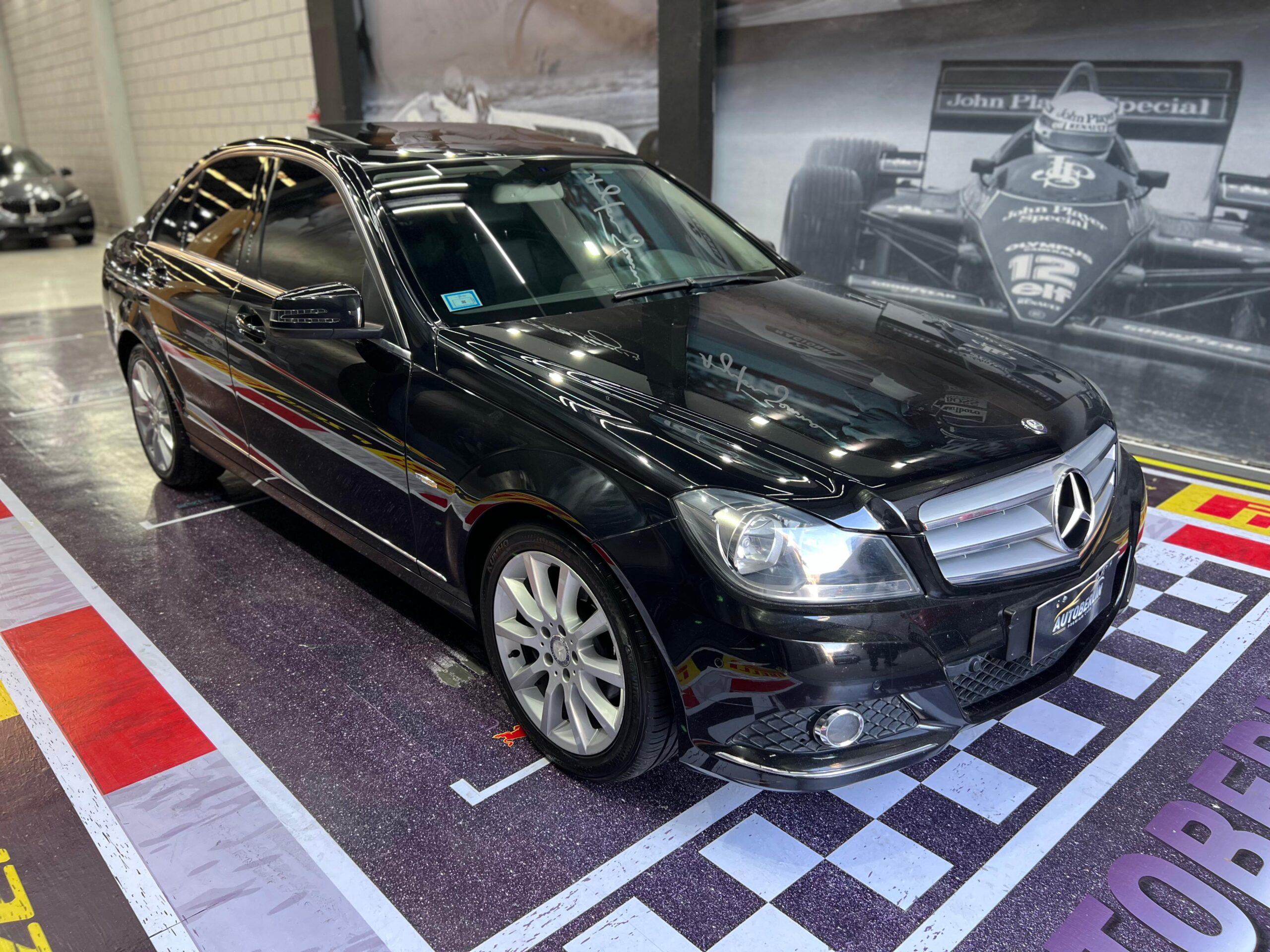 Mercedes-Benz Clase C 1.8 C250 Avantgarde B.efficiency At - Imagen 2