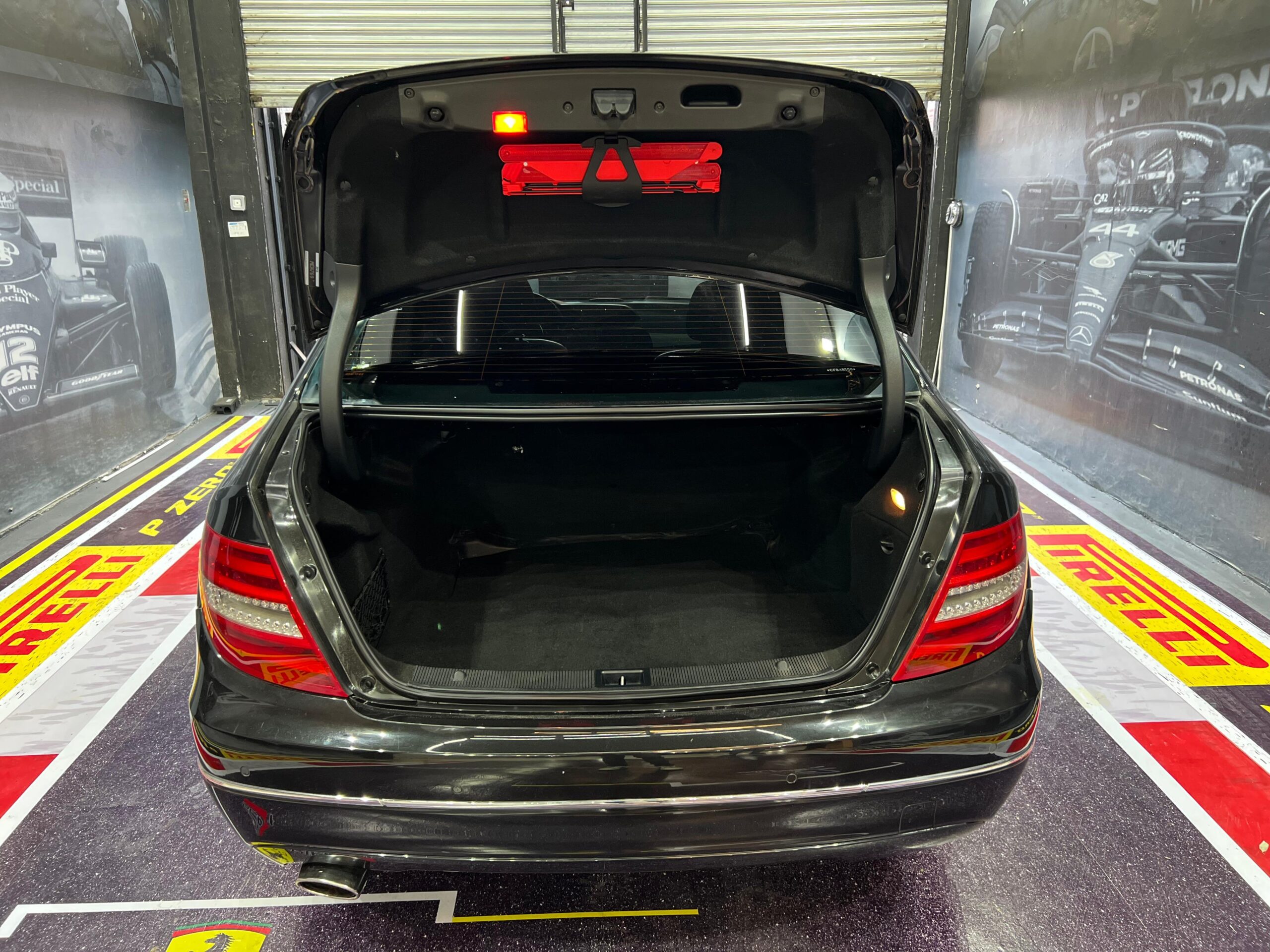 Mercedes-Benz Clase C 1.8 C250 Avantgarde B.efficiency At - Imagen 6