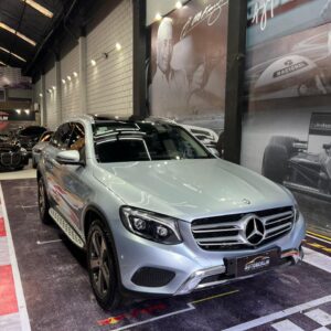 Mercedes Benz GLC 300 off road