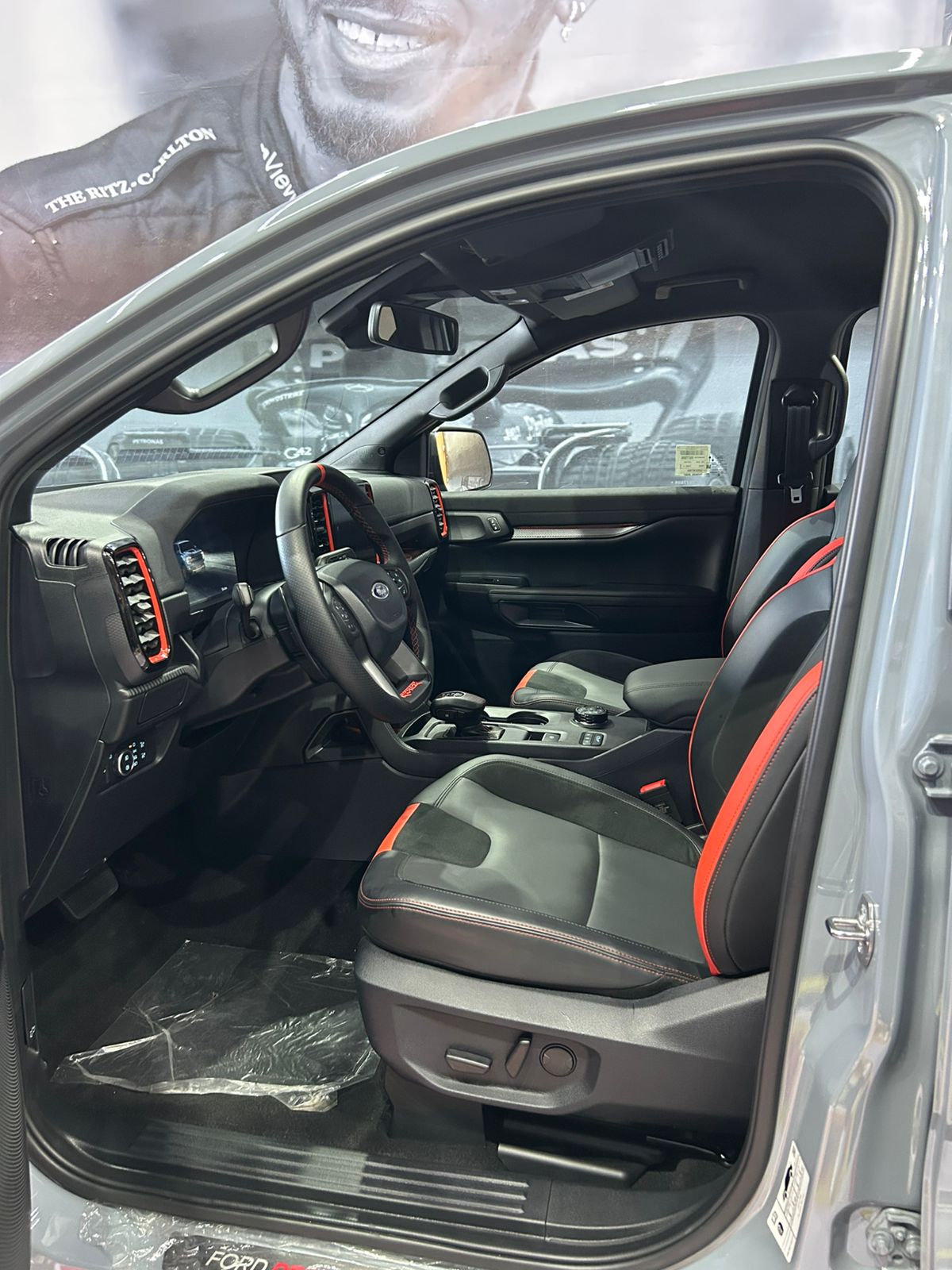 Ford Raptor - Imagen 10