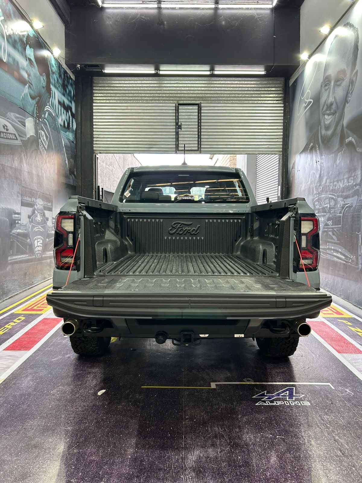 Ford Raptor - Imagen 8