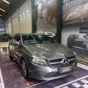Mercedes Benz A200