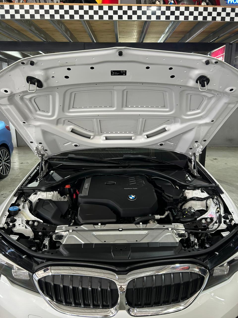 BMW 320 - Imagen 9