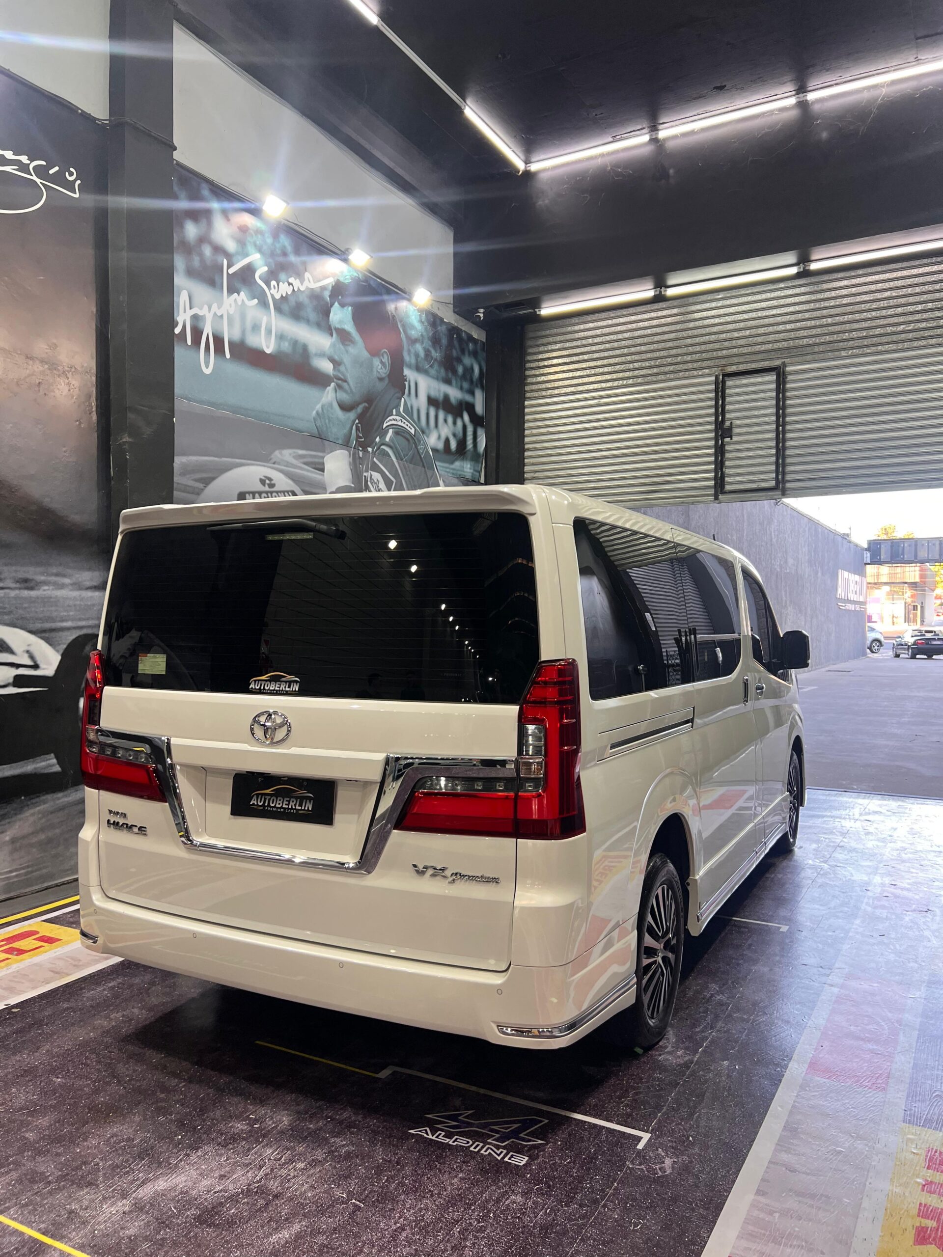 Toyota Hiace - Imagen 7