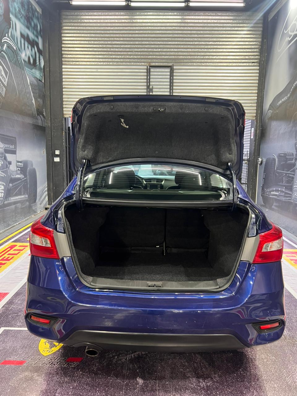 Nissan Sentra SR - Imagen 9