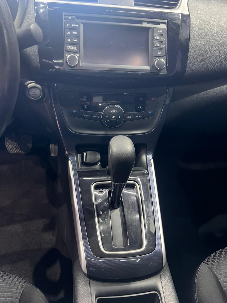 Nissan Sentra SR - Imagen 12