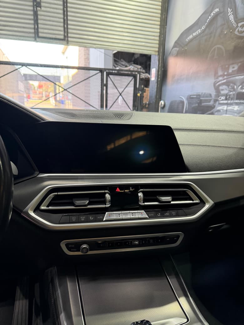 Bmw X5 - Imagen 14