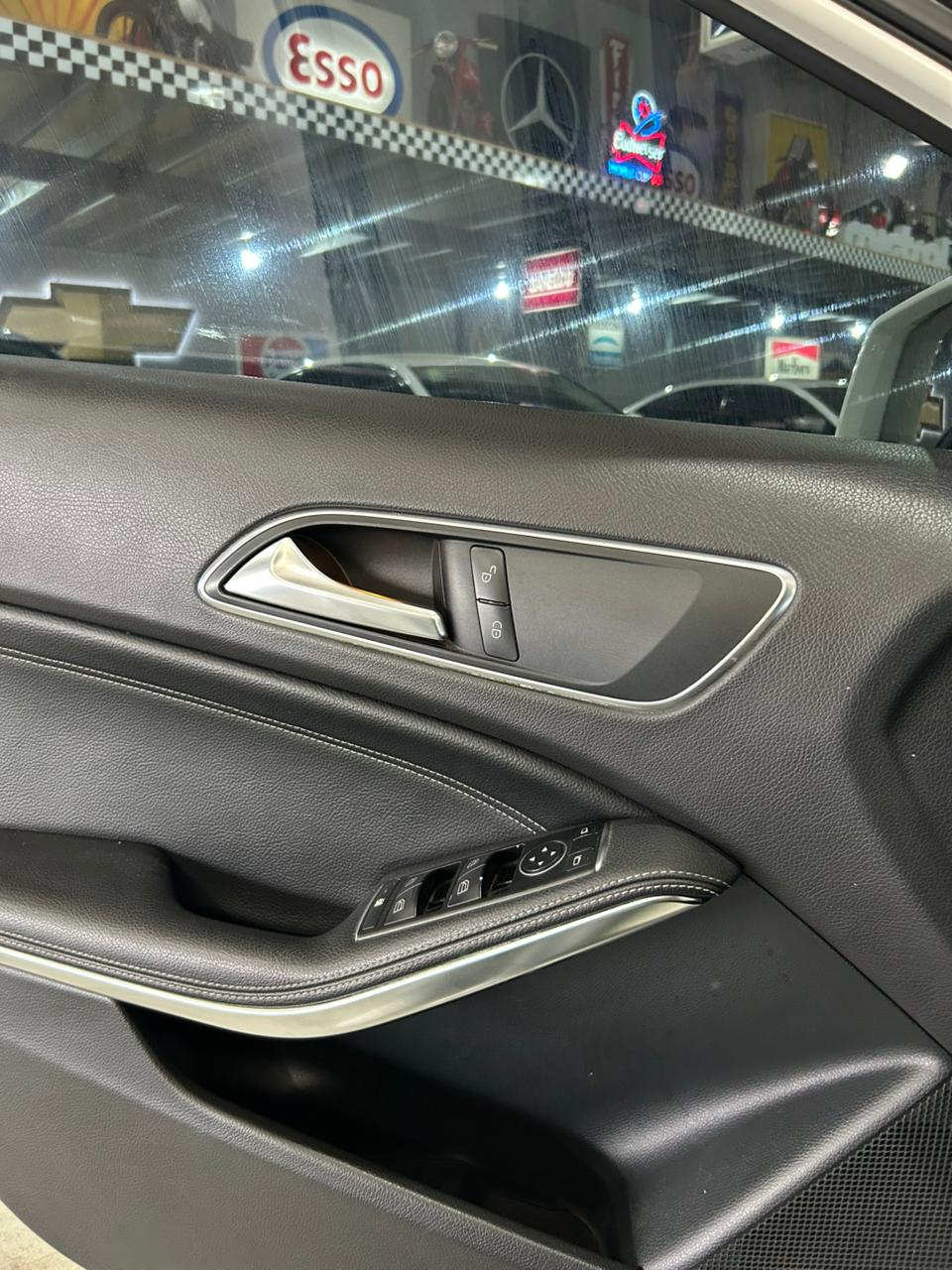 Mercedes Benz A200 - Imagen 12