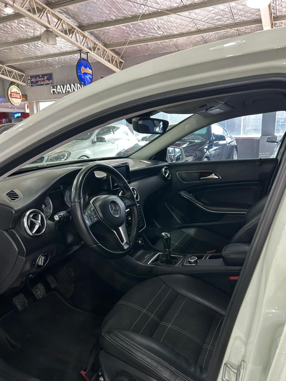 Mercedes Benz A200 - Imagen 10