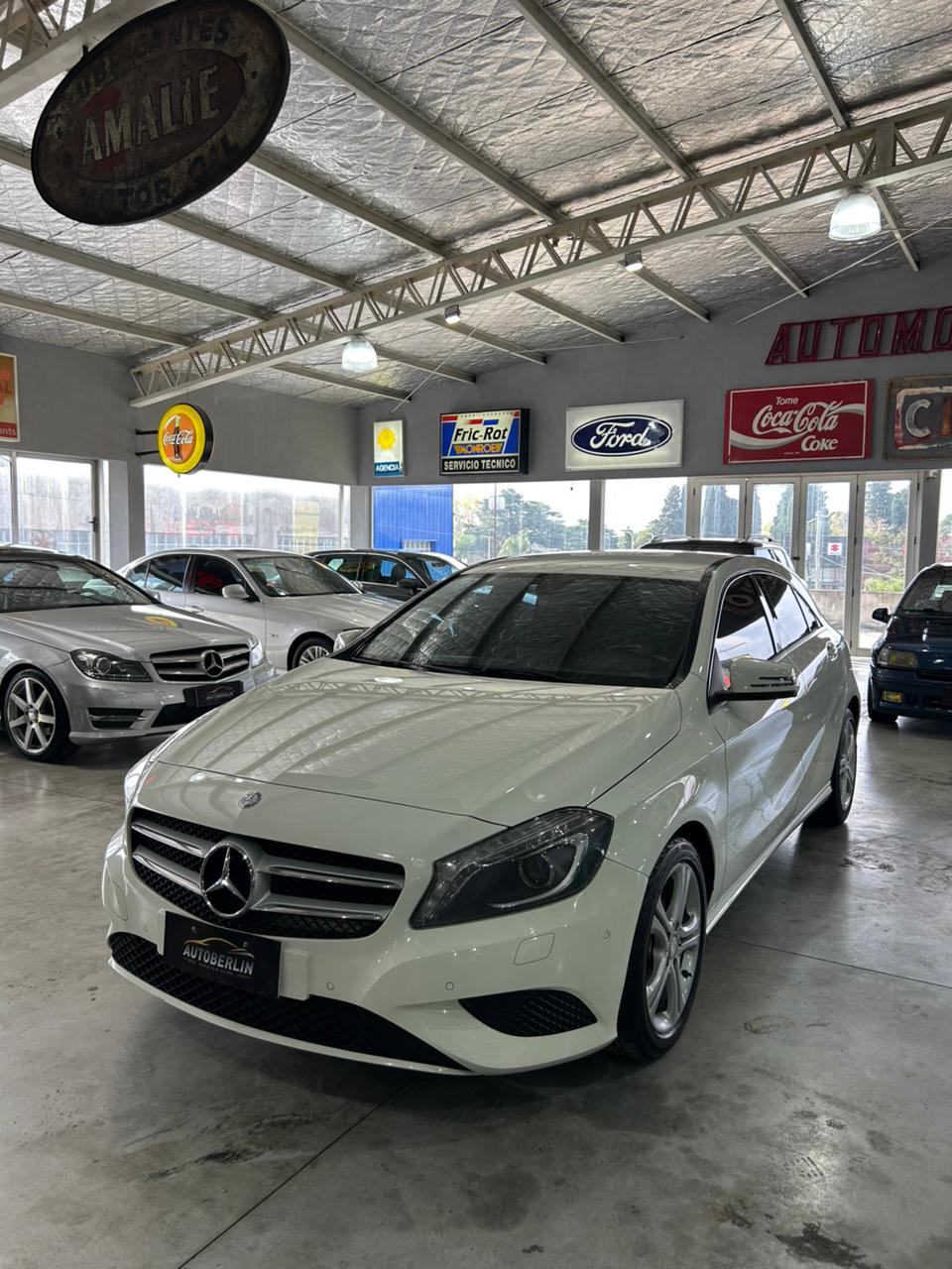 Mercedes Benz A200 - Imagen 2