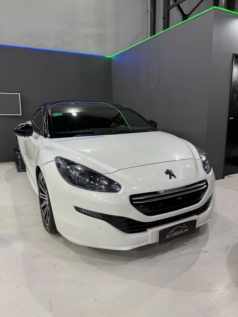 Peugeot RCZ