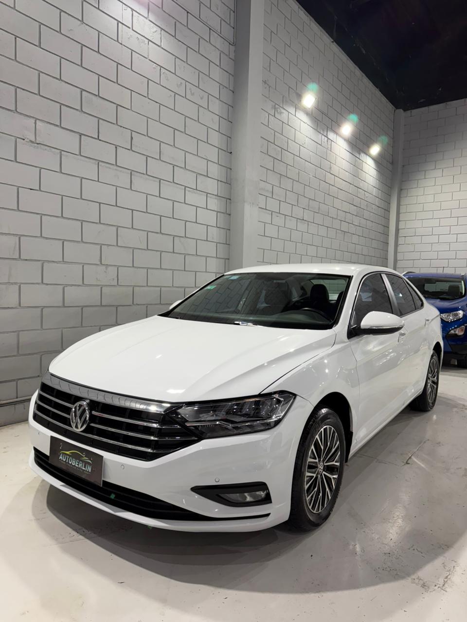 Volkswagen Vento Comfortline - Imagen 4