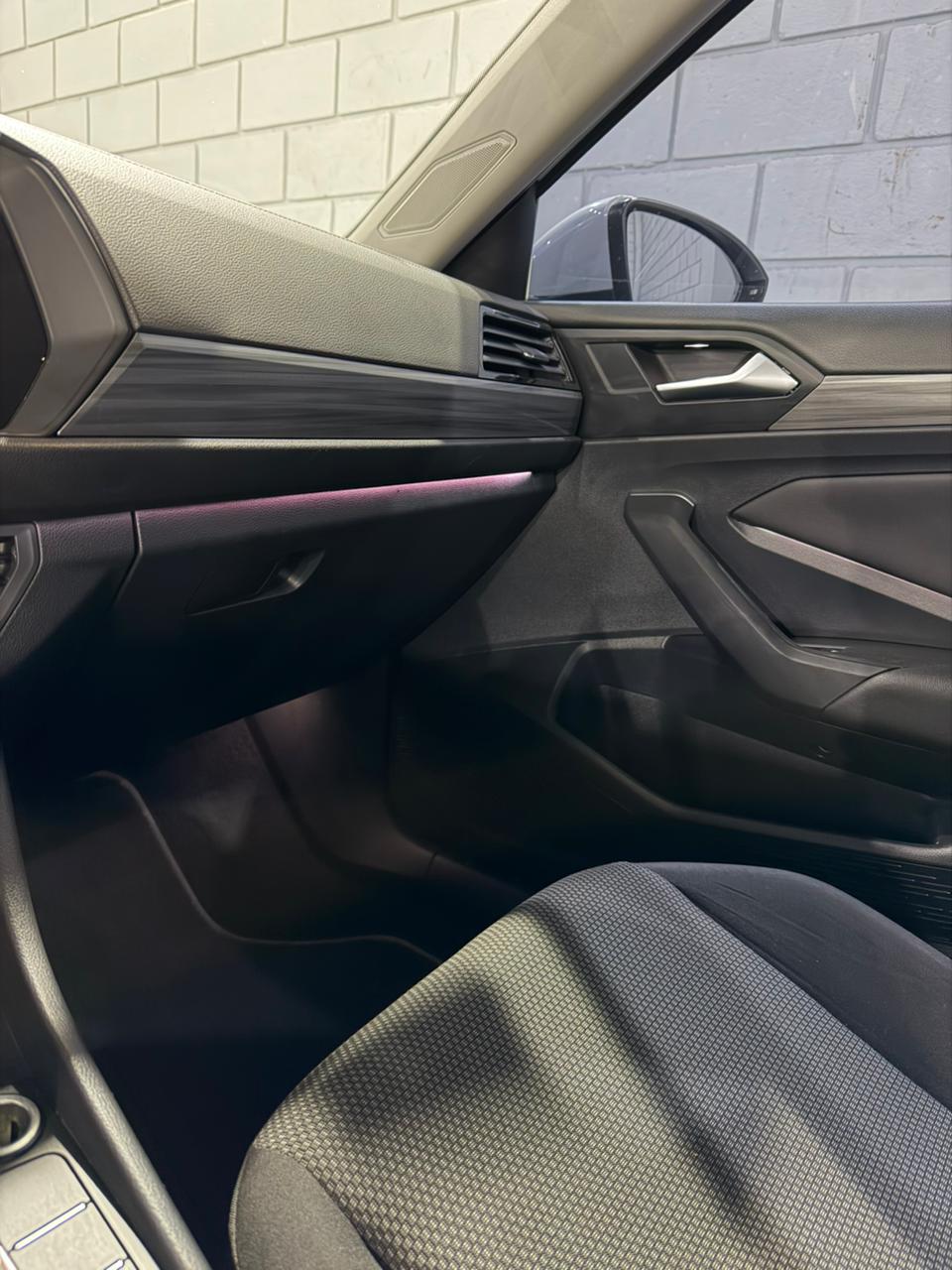 Volkswagen Vento Comfortline - Imagen 18