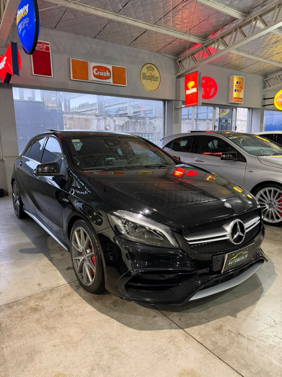 Mercedes Benz A45