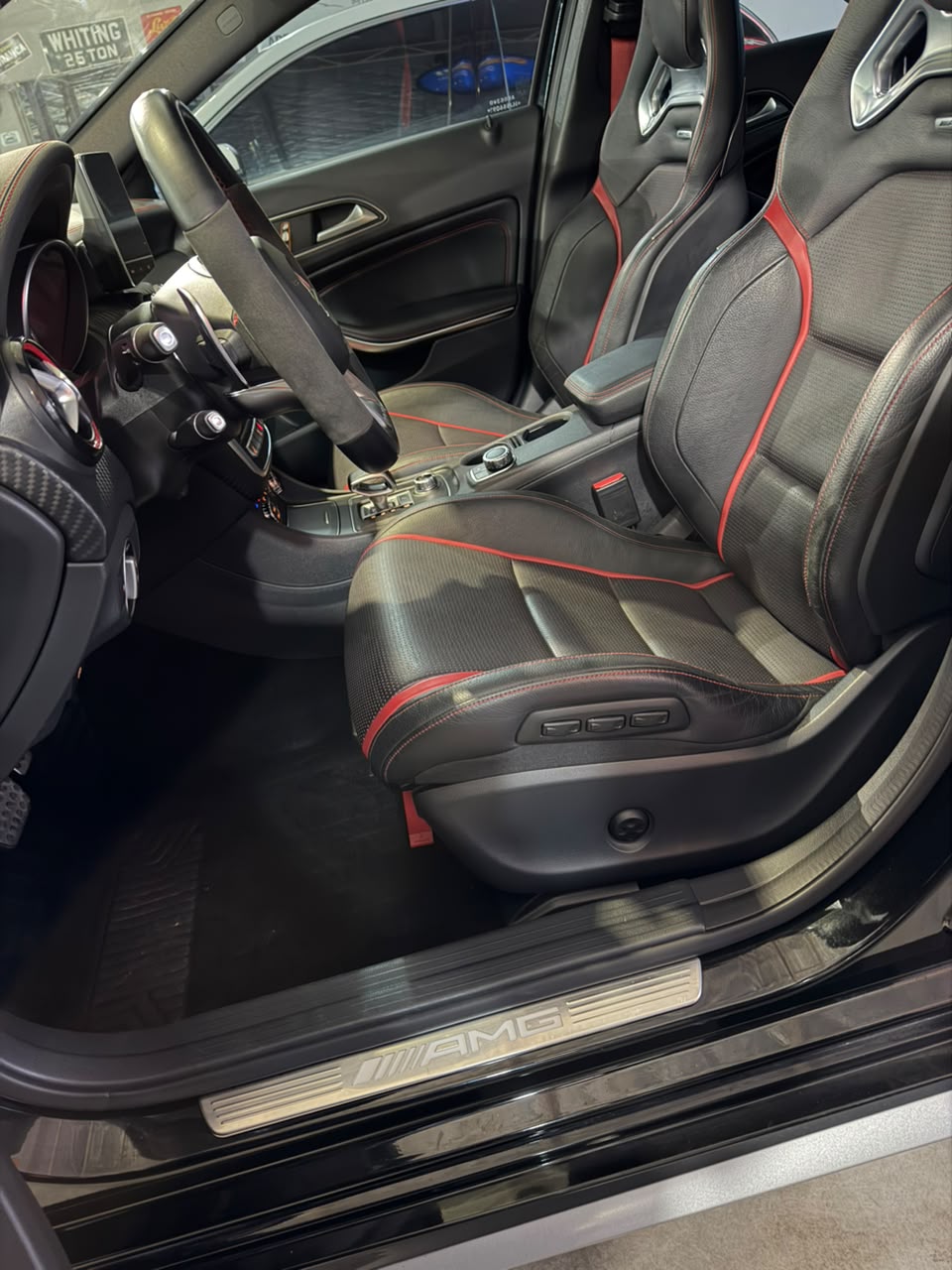 Mercedes Benz A45 - Imagen 11