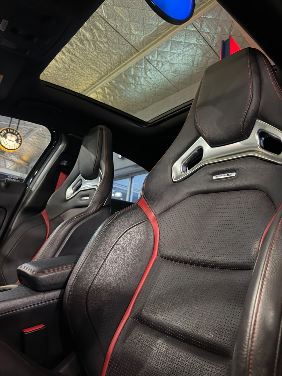 Mercedes Benz A45 - Imagen 12