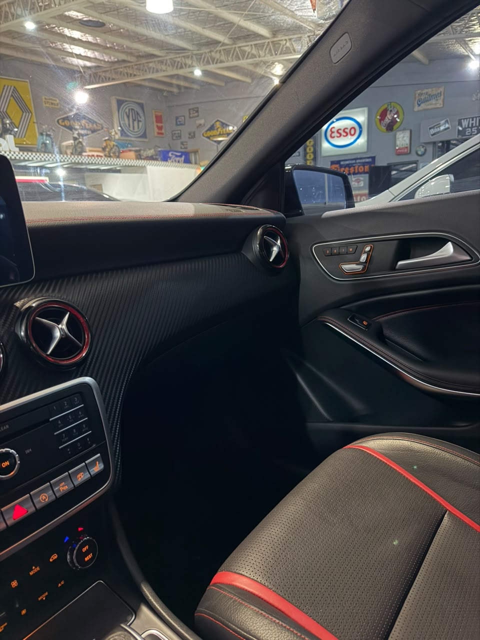 Mercedes Benz A45 - Imagen 17