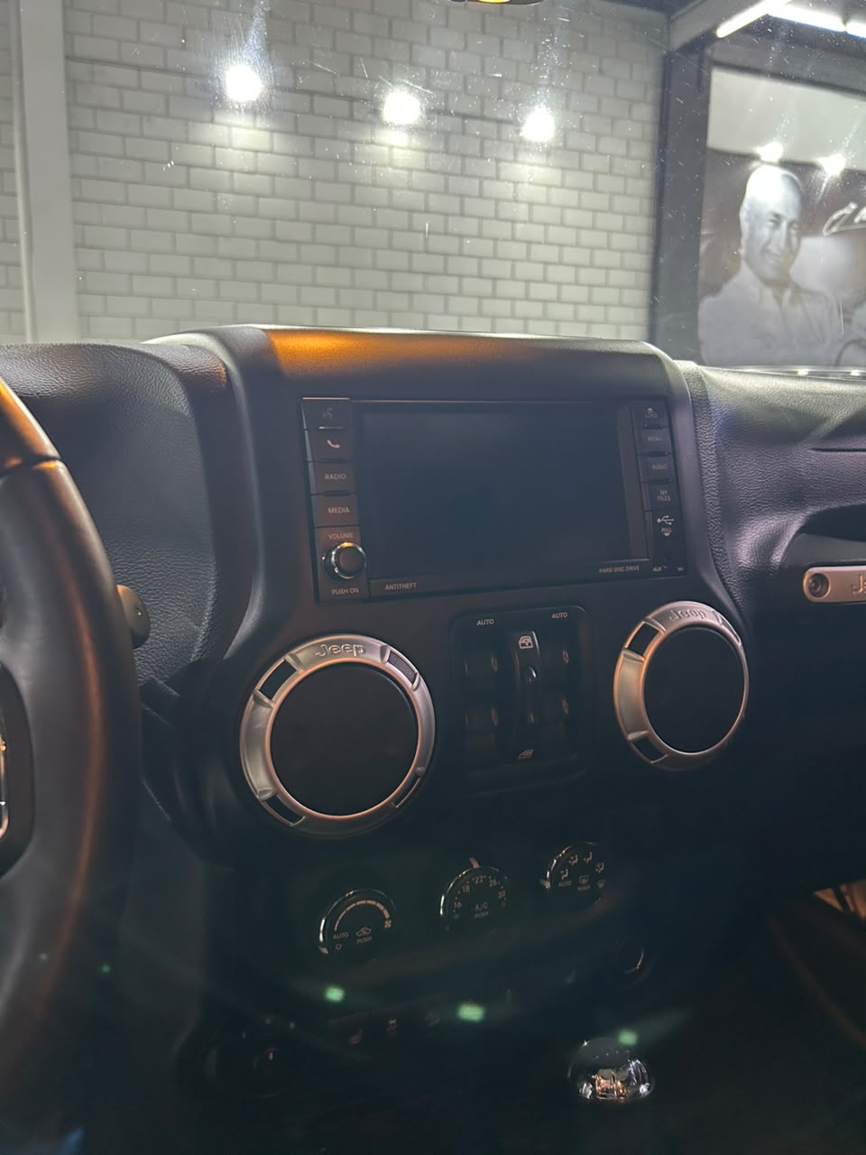 Jeep Wrangler Rubicon - Imagen 9