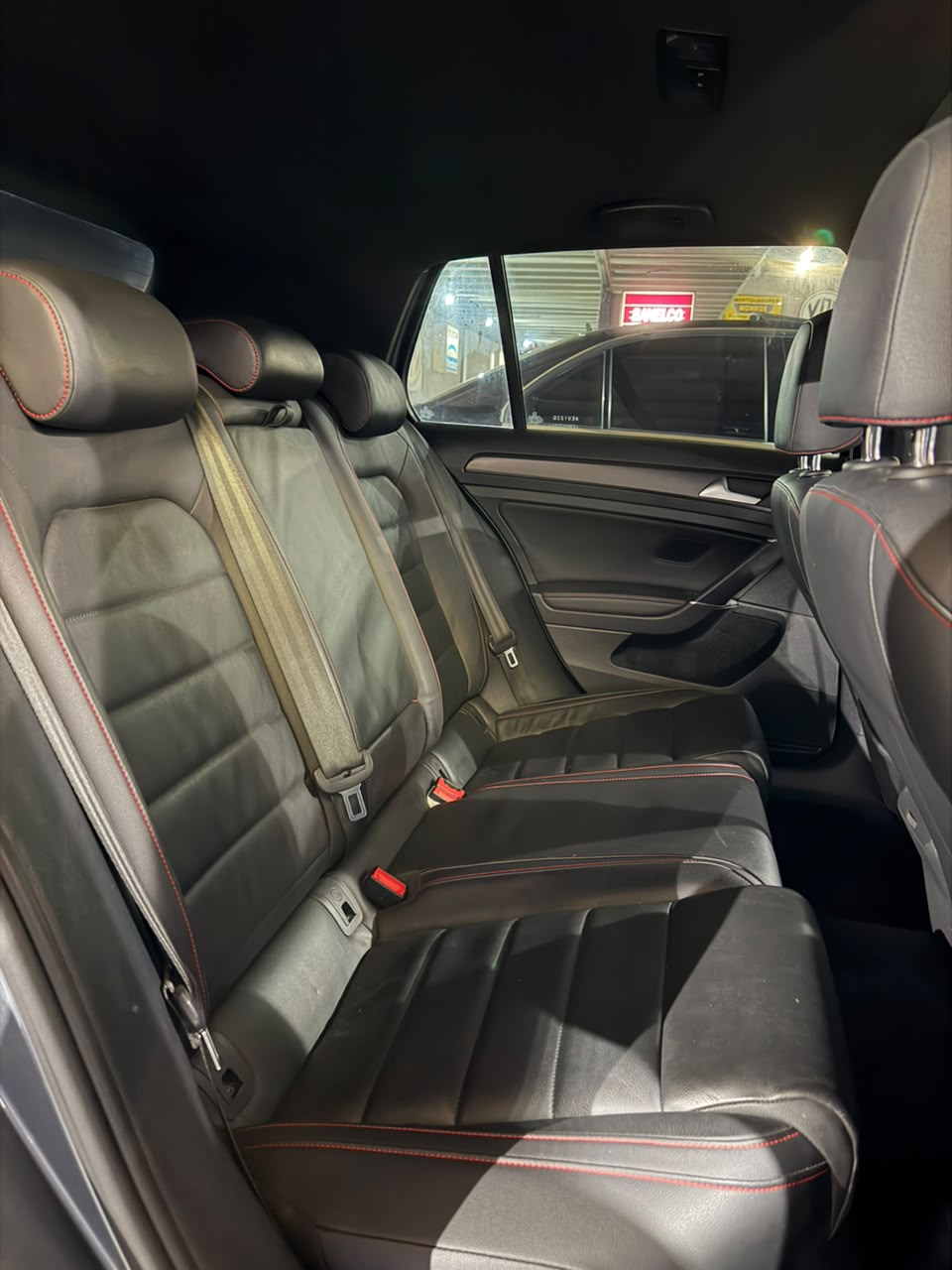 Volkswagen Golf GTI - Imagen 15
