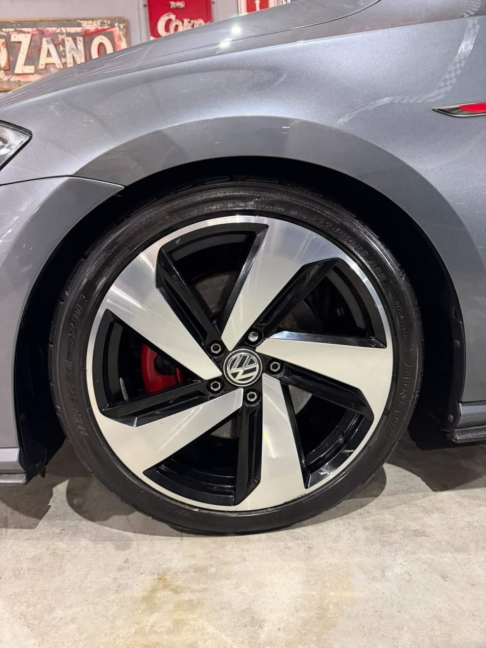 Volkswagen Golf GTI - Imagen 8