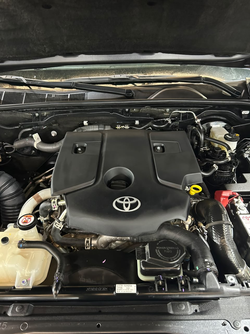 Toyota Hilux GR - Imagen 12