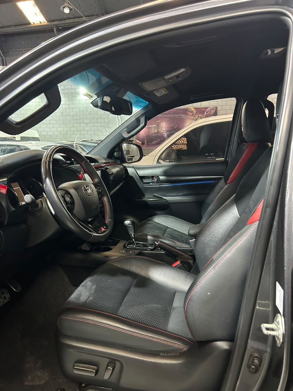 Toyota Hilux GR - Imagen 6
