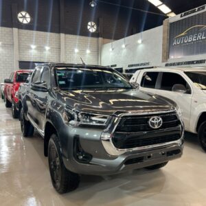 Toyota Hilux Srv