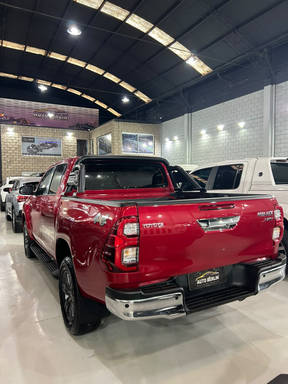 Toyota Hilux SRV - Imagen 4